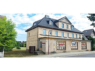 D26-03-051: Ernst-Thälmann-Straße 15 
		15306  Falkenhagen (Mark)