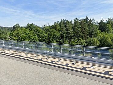 I26-20-020: Nahe Appelsthaler Weg
		98673 Auengrund