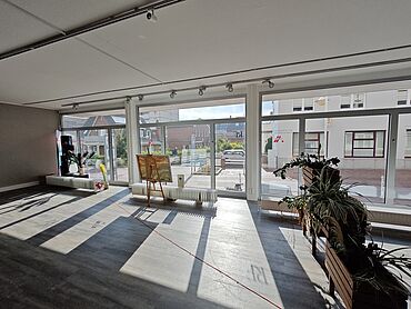 D26-03-012: Strandstraße 22-24
							25980 Sylt