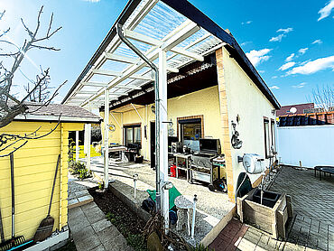 P26-03-004: Seestraße 16
							17094 Pragsdorf