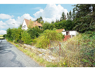W19-03-004: Plantagenweg 5
							37574 Einbeck
