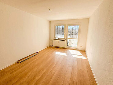 S25-04-091: Clara-Wieck-Ring 26
							08258 Markneukirchen