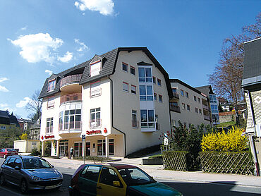 P26-03-010: Hauptstraße 68
							08304 Schönheide