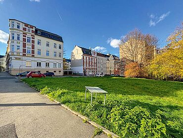 S26-02-103: Rückertstraße Ecke Hölderlinstraße
							08525 Plauen