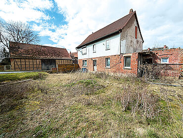 P26-02-010: Bellstedter Straße 4
							99713 Rockstedt