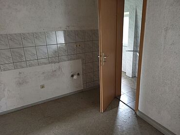 S26-03-059: Südstraße 7
							08648 Bad Brambach