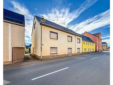 S26-04-034: Zwickauer Straße 17
							08134 Wildenfels