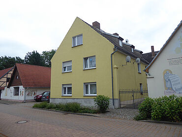S22-03-028: Eike-von-Repgow-Straße 8
							06386 Osternienburger Land