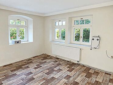 S26-04-001: Pirnaer Straße 3
							01809 Heidenau