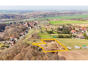 S26-02-078: Kirchberg, Flst. 69/1, 406/1, 406/2
	01612 Nünchritz