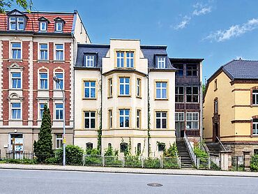 S26-04-070: Geraer Straße 10
							06712 Zeitz