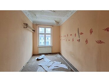 S26-04-070: Geraer Straße 10
							06712 Zeitz