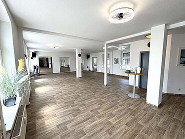 S26-03-098: Werdauer Straße 5
							07973 Greiz