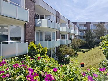 D26-03-013: Kampstraße 3-5
		25980 Sylt