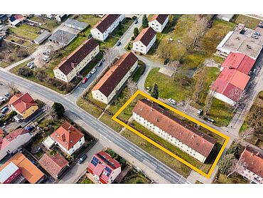 S26-01-088: Ziegelrodaer Straße 13/15
							06571 Roßleben-Wiehe