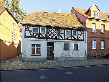 D21-01-059: Ernst-Thälmann-Straße 9
							16949 Putlitz