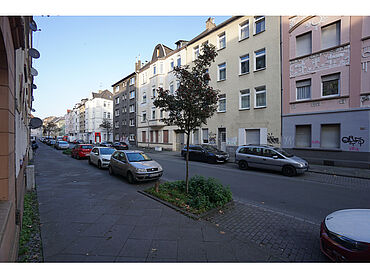 W19-04-003: Clausthaler Straße 5
							44145 Dortmund